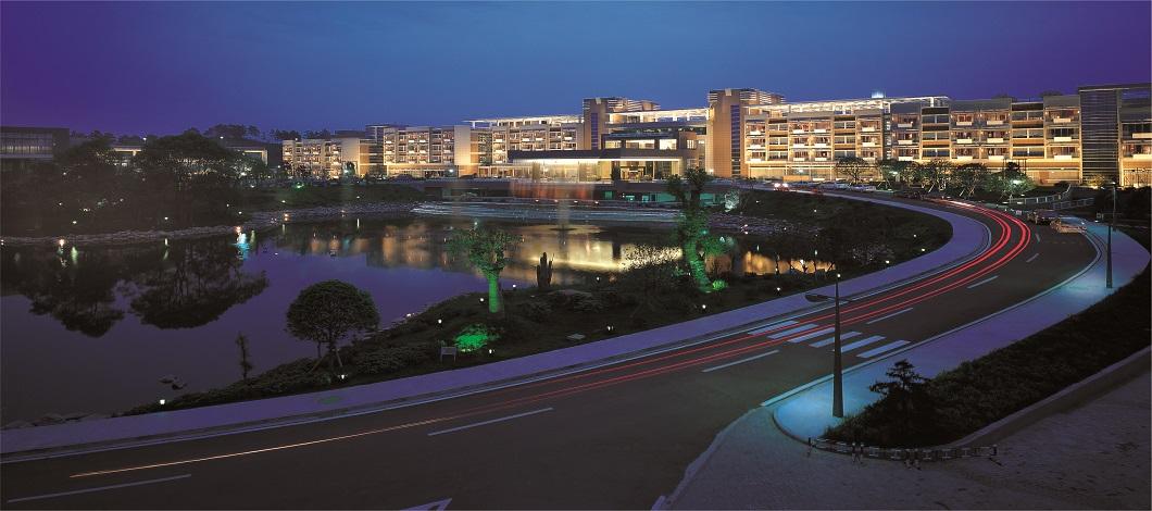 公司承建的普瑞溫泉酒店工程榮獲兩項（土建、安裝）中國建設工程魯班獎
